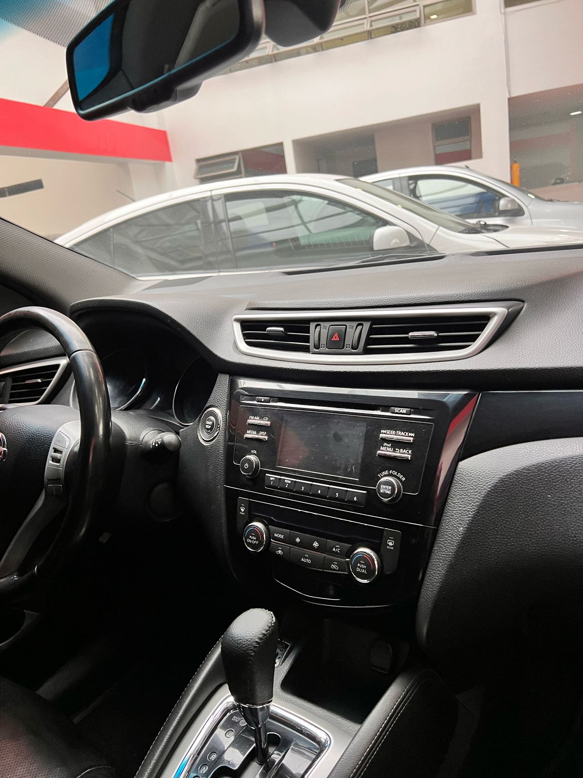 NISSAN QASHQAI EXCLUSIVE 2.0 AUT 4X4