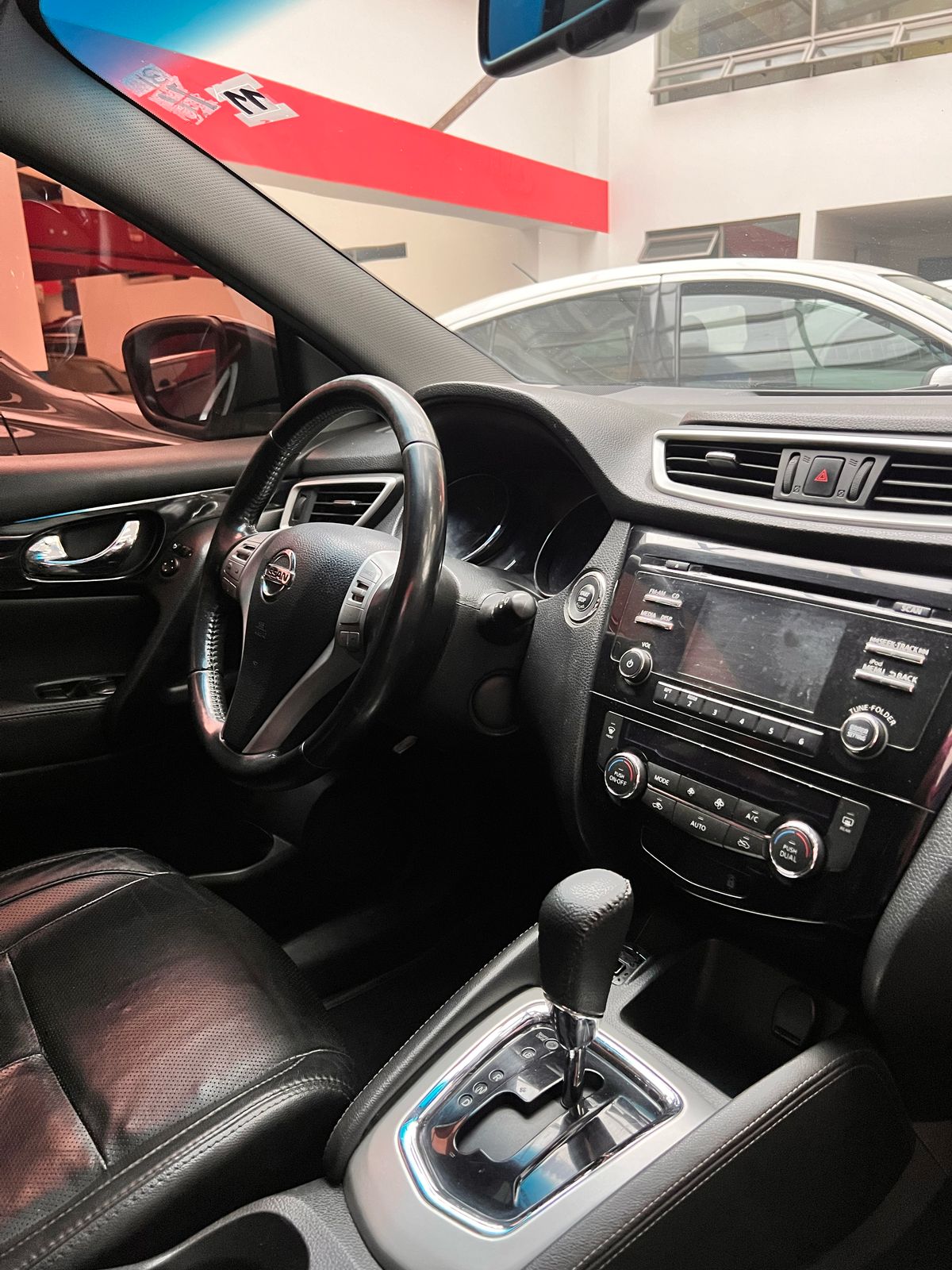 NISSAN QASHQAI EXCLUSIVE 2.0 AUT 4X4