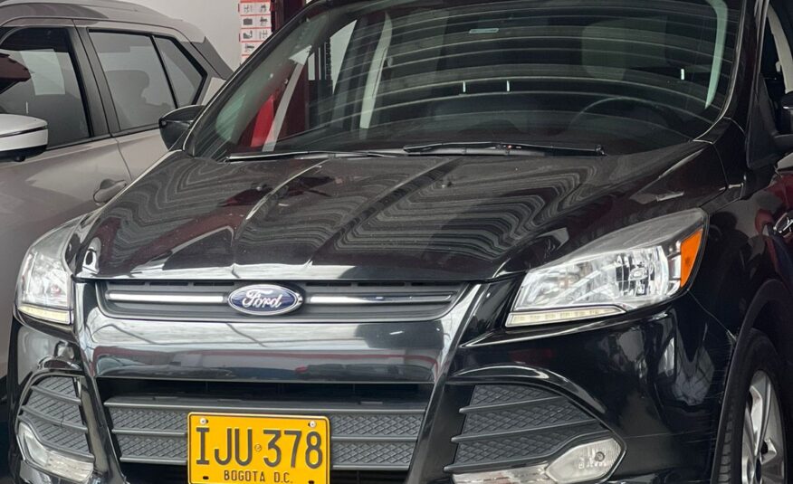 FORD ESCAPE 4X4 TECHO