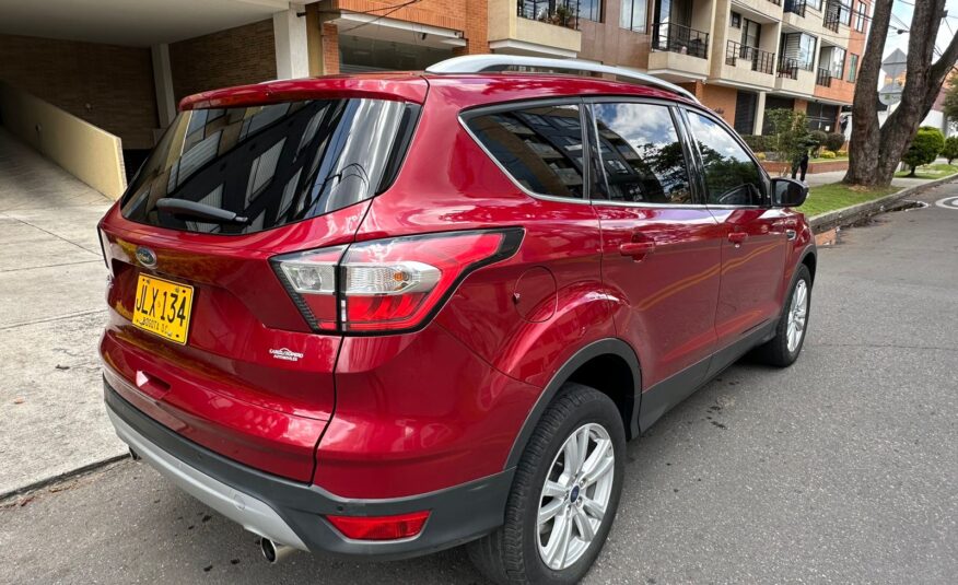 FORD ESCAPE 4X2