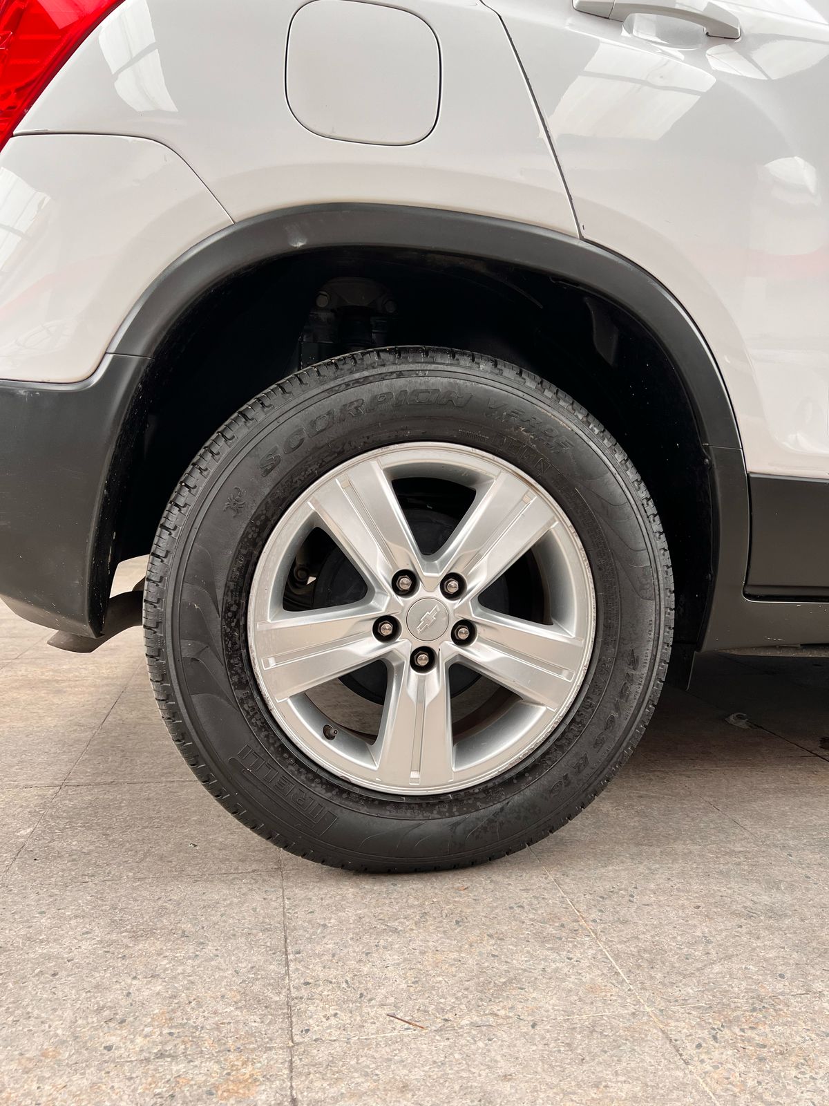 CHEVROLET TRACKER LS