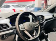 VOLKSWAGEN T-CROSS TRENDLINE 200 CON TECHO