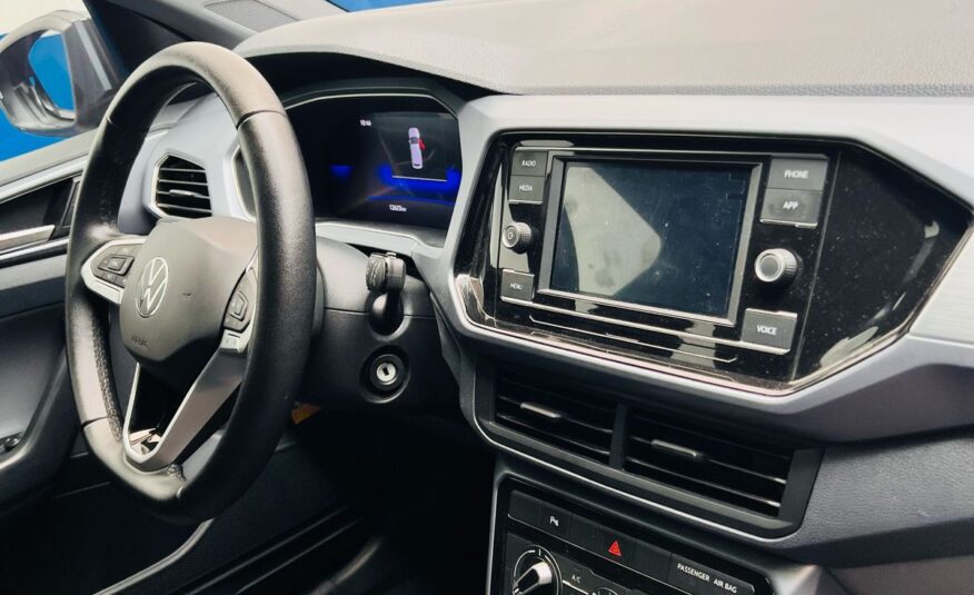 VOLKSWAGEN T-CROSS TRENDLINE 200 CON TECHO