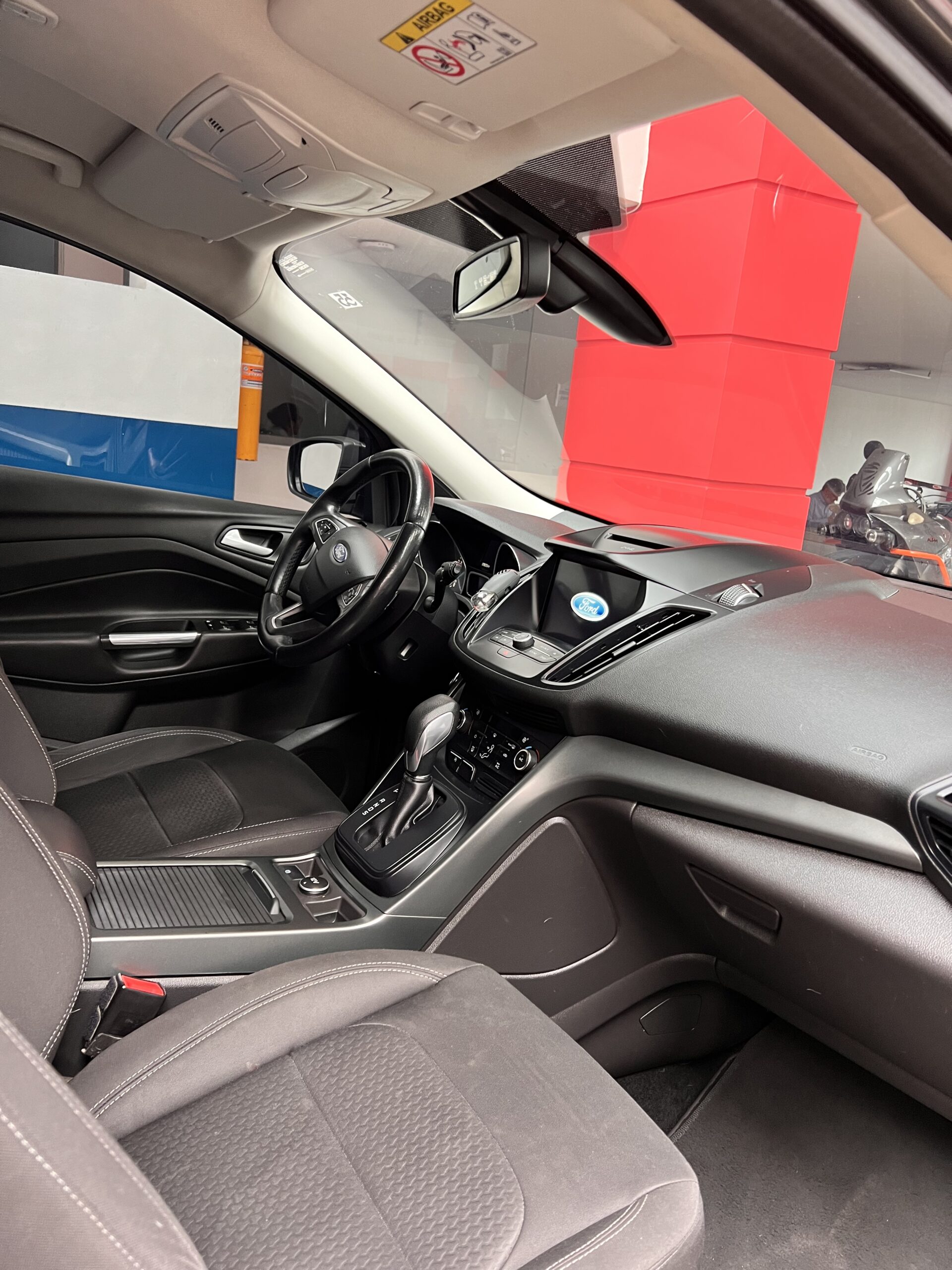 FORD ESCAPE SE 4X2
