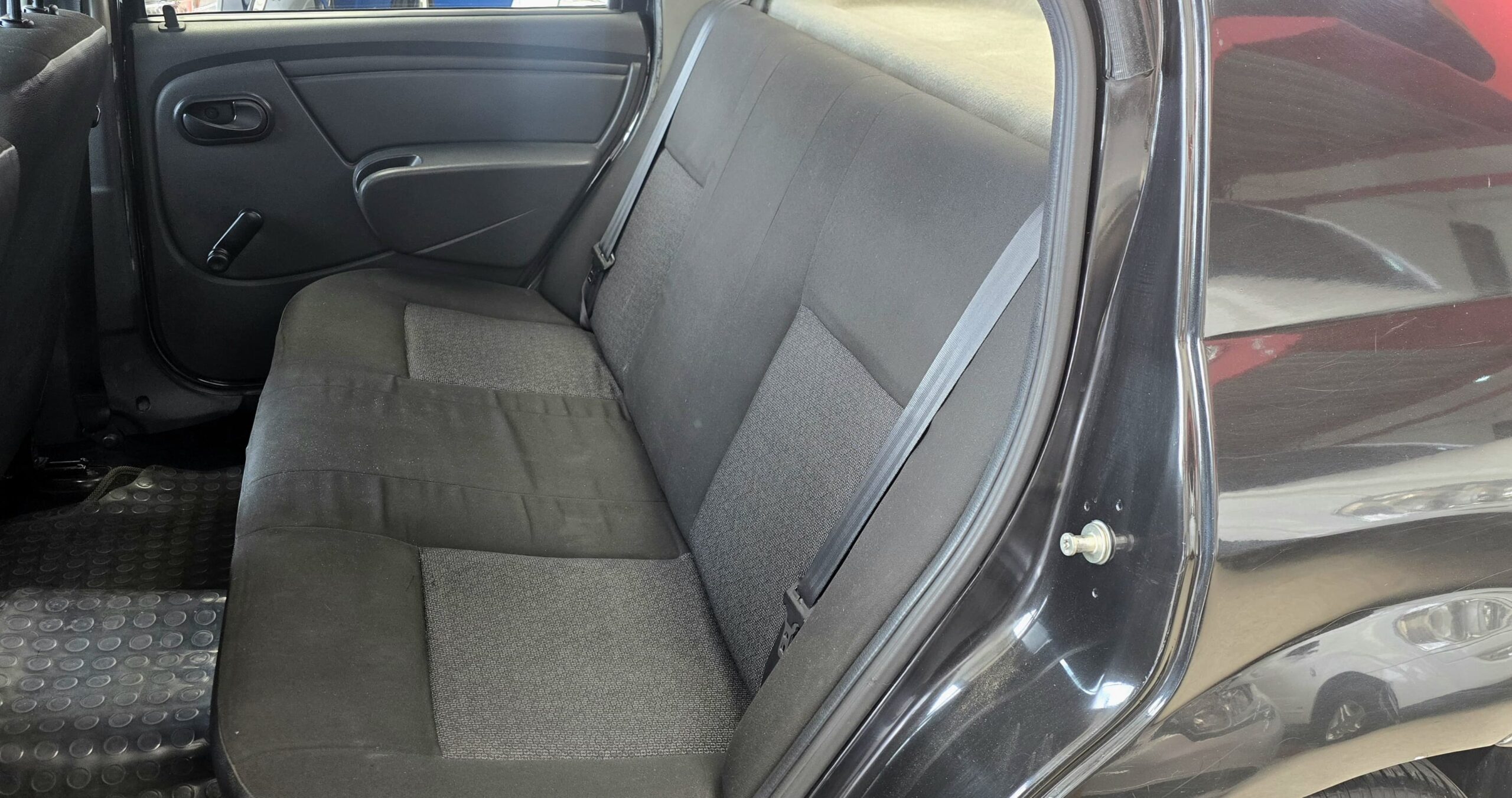 RENAULT LOGAN FAMILIER