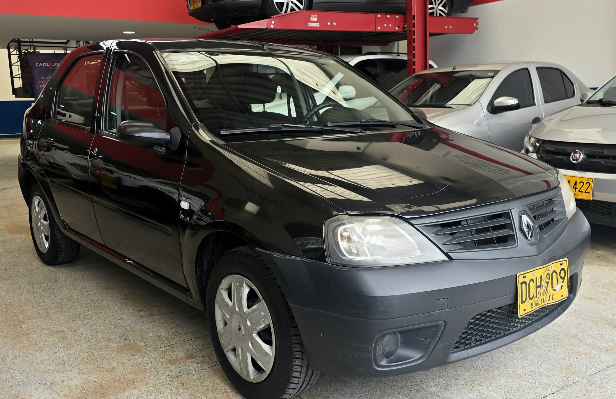 RENAULT LOGAN FAMILIER
