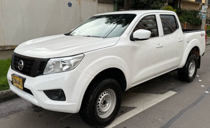 NISSAN NP300 FRONTIER 4X4 DOBLE CABINA