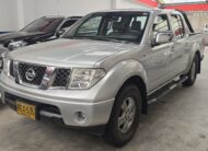 NISSAN NAVARA 4X2 DOBLE CABINA