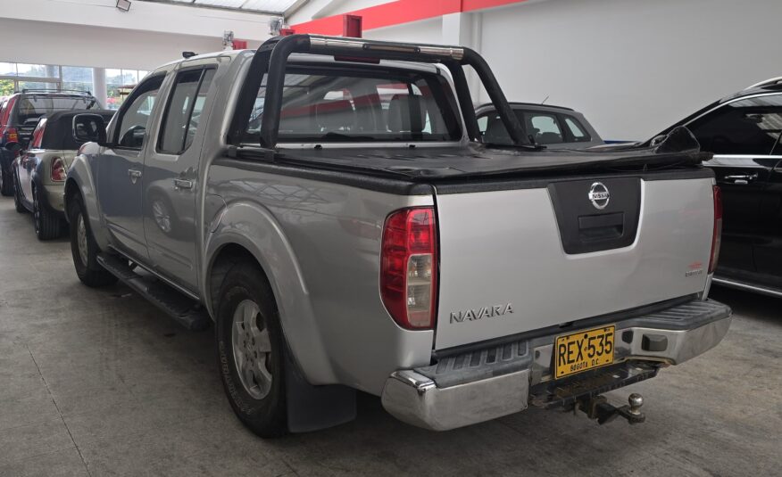 NISSAN NAVARA 4X2 DOBLE CABINA