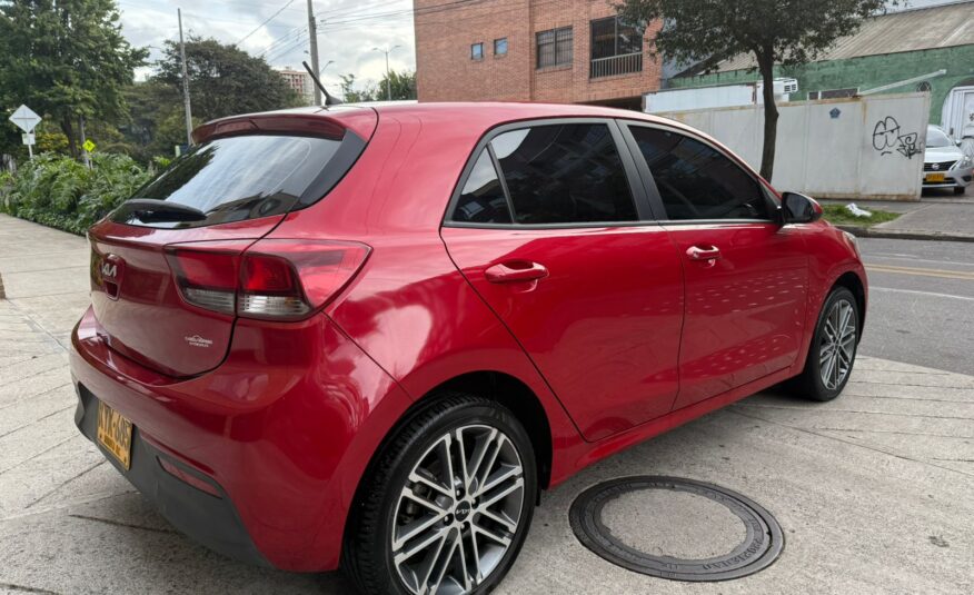 KIA RIO VIBRANT