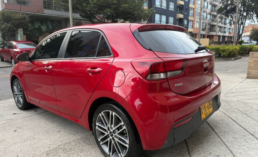 KIA RIO VIBRANT