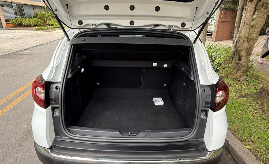 RENAULT CAPTUR INTENS