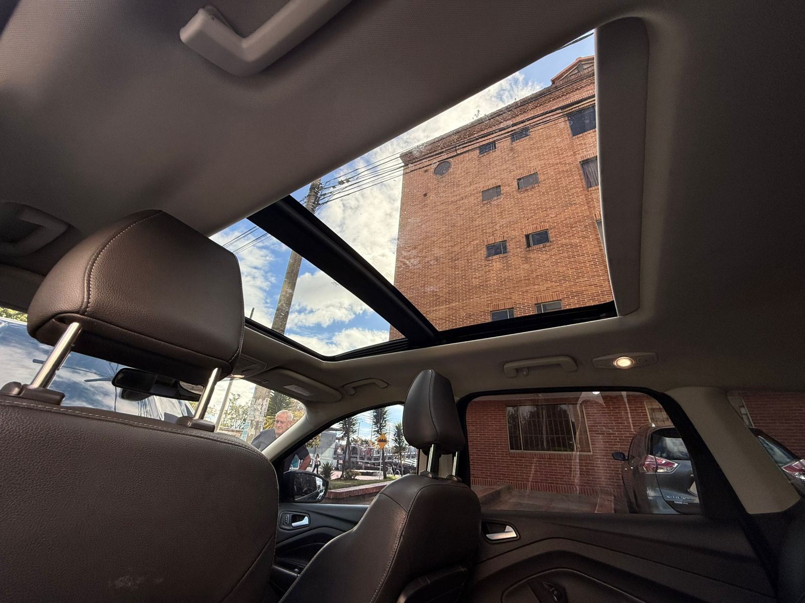 FORD ESCAPE TITANIUM 4X4