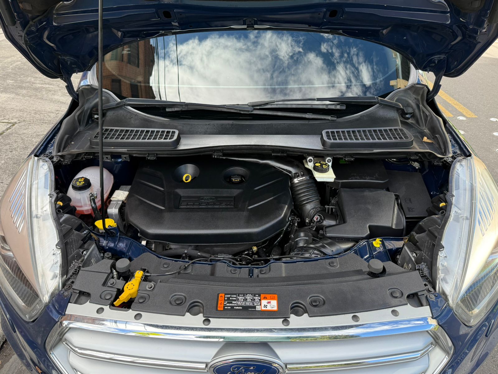 FORD ESCAPE TITANIUM 4X4