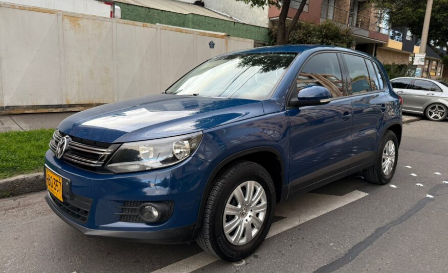 VOLKSWAGEN TIGUAN TSI 4X4