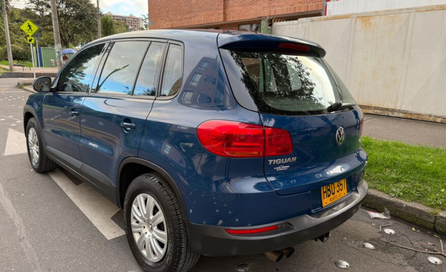 VOLKSWAGEN TIGUAN TSI 4X4