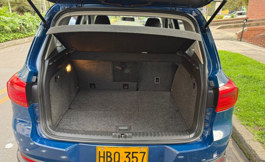 VOLKSWAGEN TIGUAN TSI 4X4