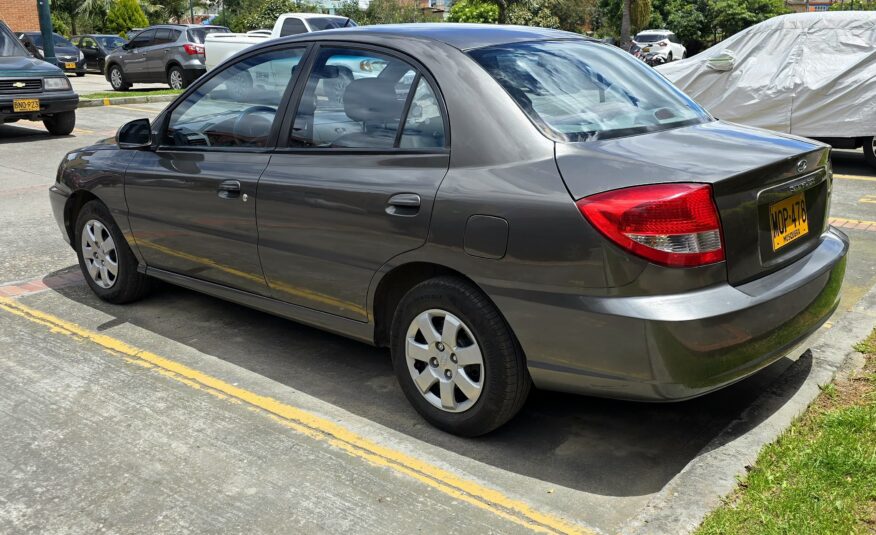 KIA RIO STYLUS LS