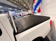 NISSAN NP300 FRONTIER 4X2 DOBLE CABINA / SABANERA