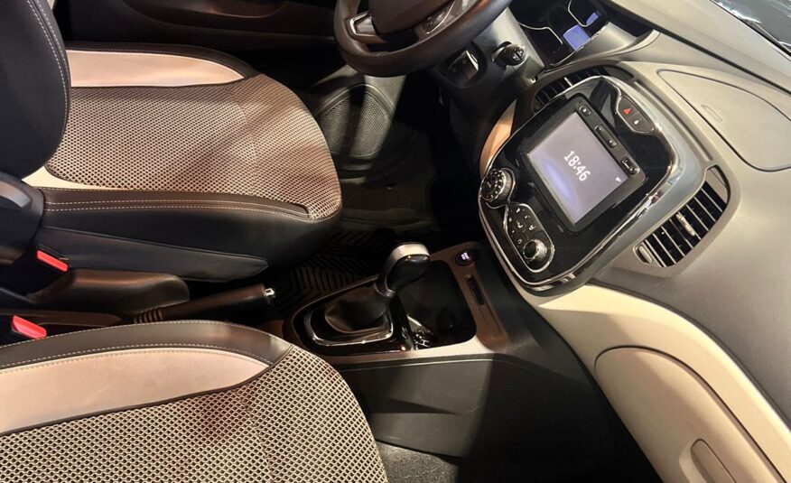 RENAULT CAPTUR INTENS
