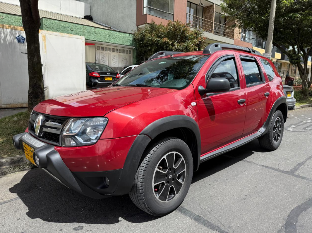 RENAULT DUSTER 4X2