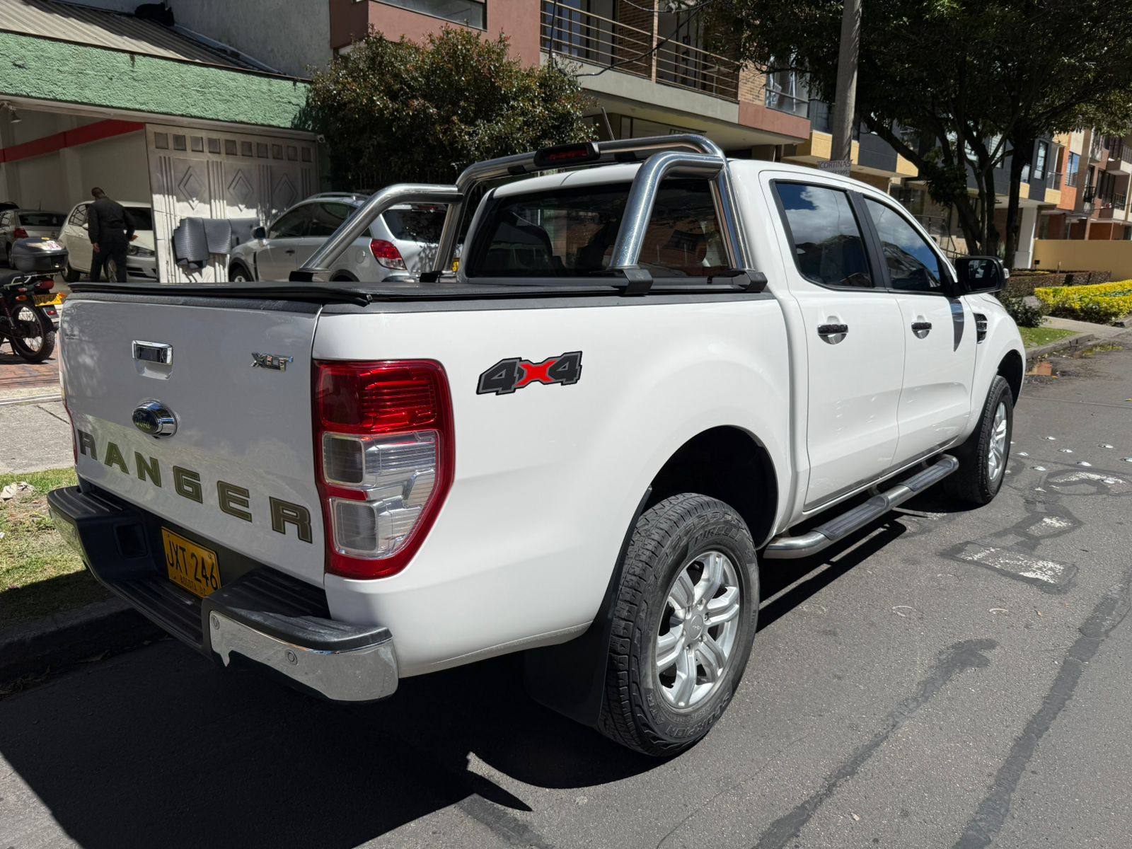 FORD RANGER XLT DIESEL 4X4 DOBLE CABINA