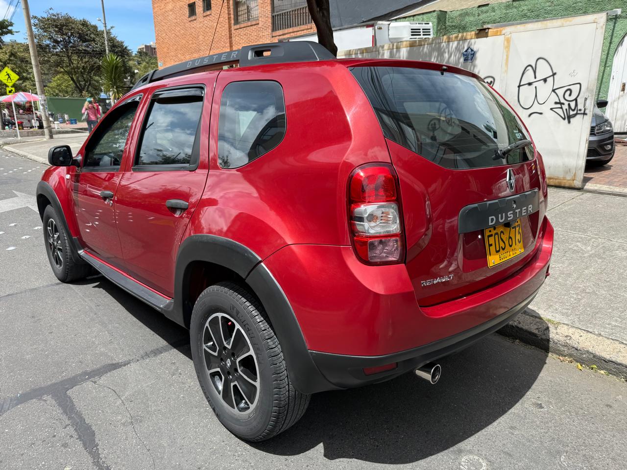RENAULT DUSTER 4X2
