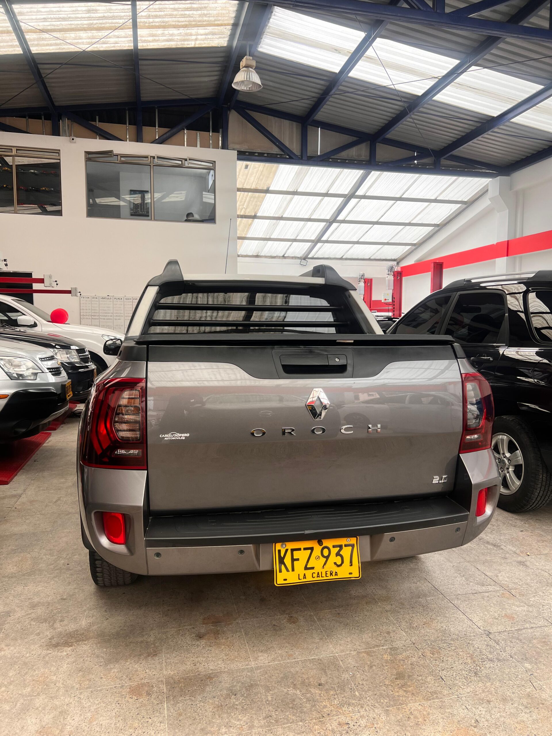 RENAULT DUSTER OROCH DOBLE CABINA