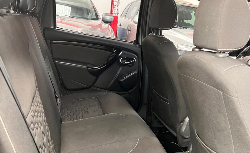 RENAULT DUSTER OROCH DOBLE CABINA