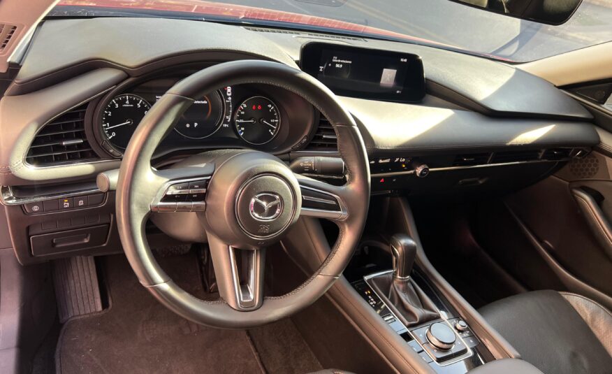 MAZDA 3 TOURING