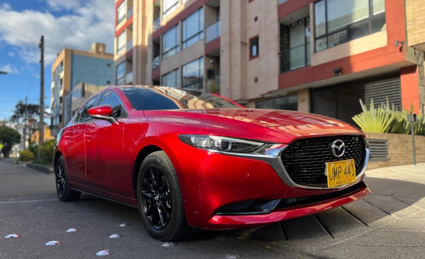 MAZDA 3 TOURING