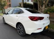 CHEVROLET ONIX PREMIER TURBO SEDAN