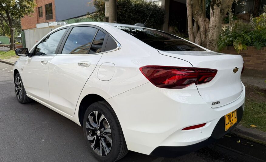 CHEVROLET ONIX PREMIER TURBO SEDAN