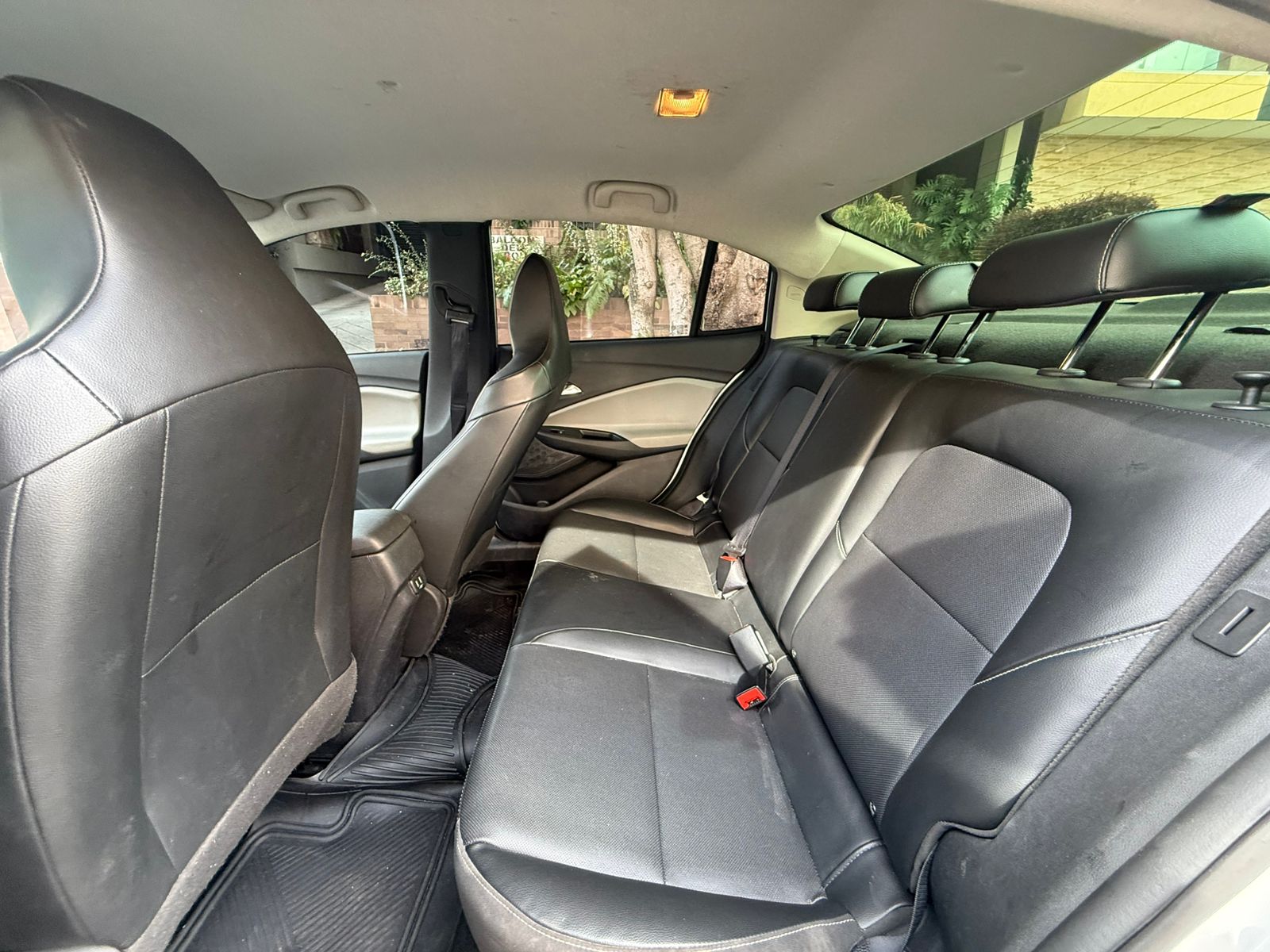 CHEVROLET ONIX PREMIER TURBO SEDAN