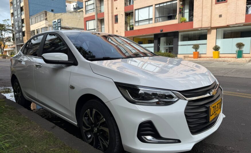 CHEVROLET ONIX PREMIER TURBO SEDAN