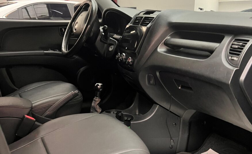 KIA NEW SPORTAGE LX 4X2