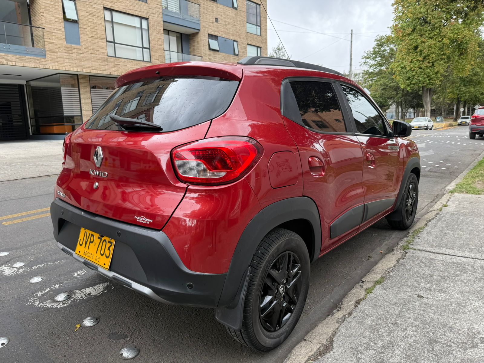RENAULT KWID OUTSIDER