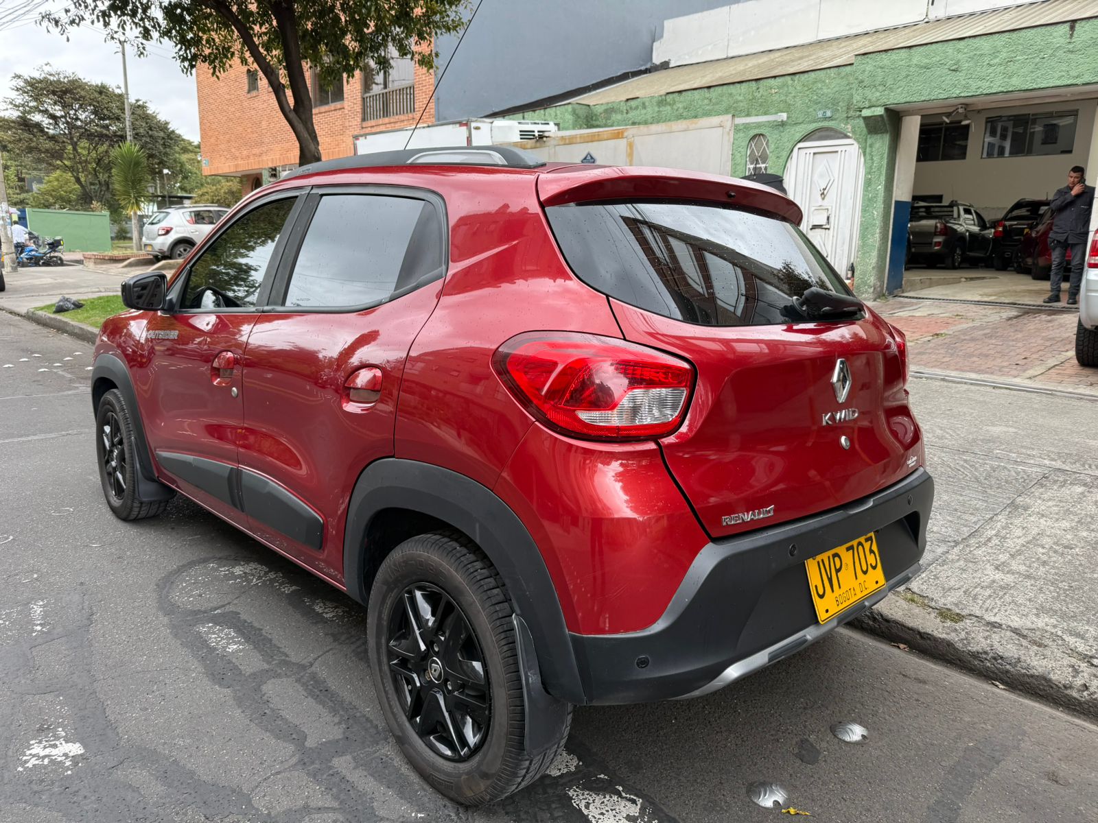 RENAULT KWID OUTSIDER