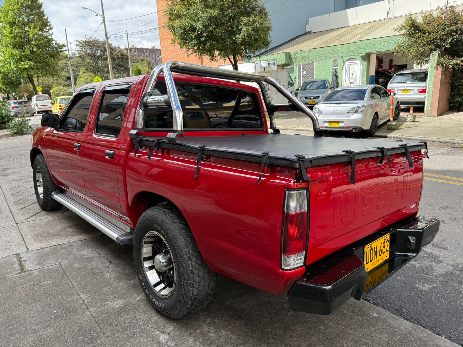 NISSAN D22/NP300 DOBLE CABINA