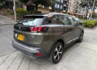 PEUGEOT 3008 GT LINE