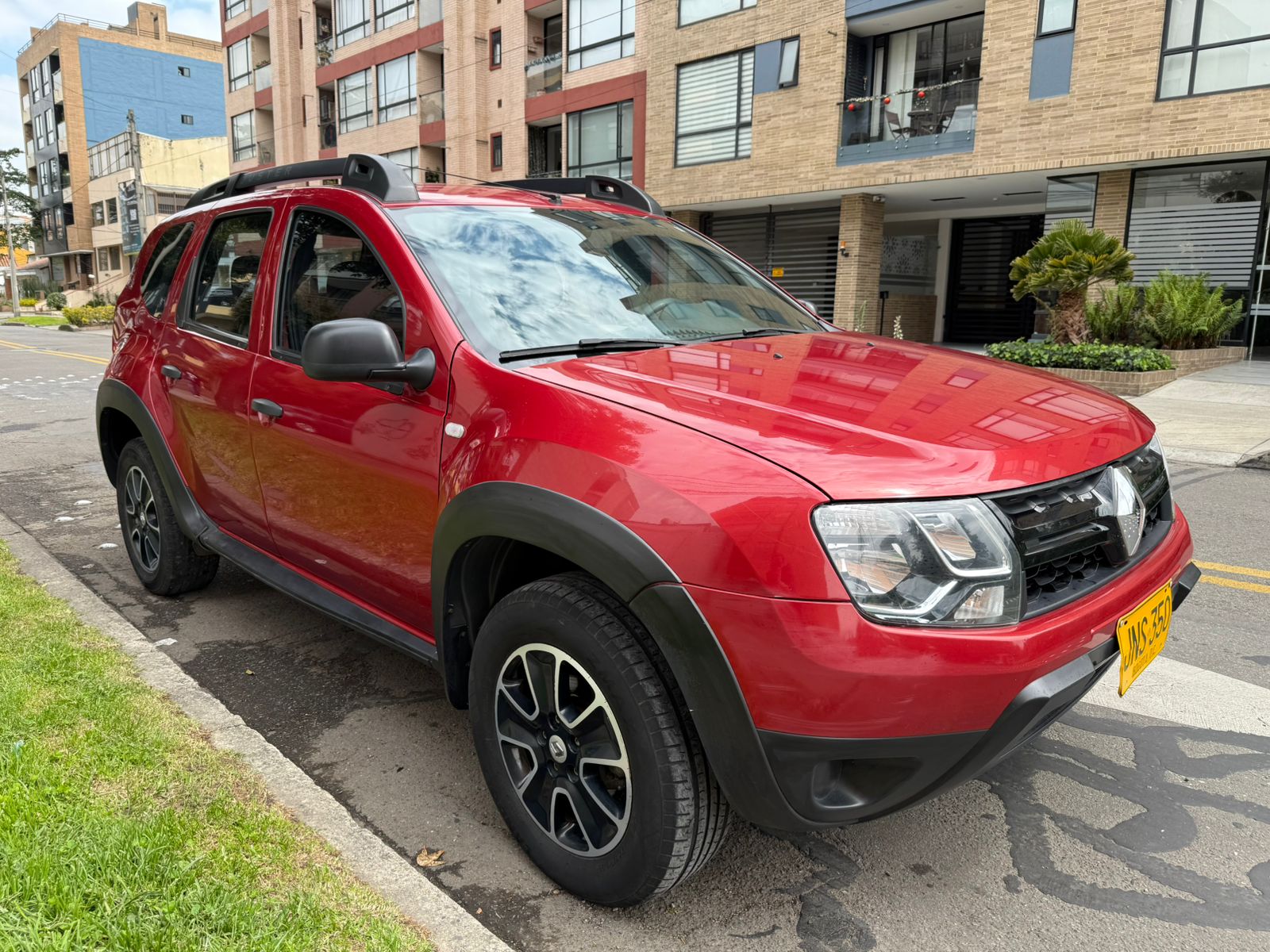 RENAULT DUSTER 4X2