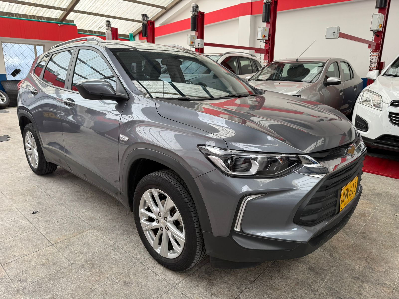 CHEVROLET TRACKER LTZ