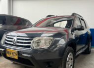 RENAULT DUSTER 4X2