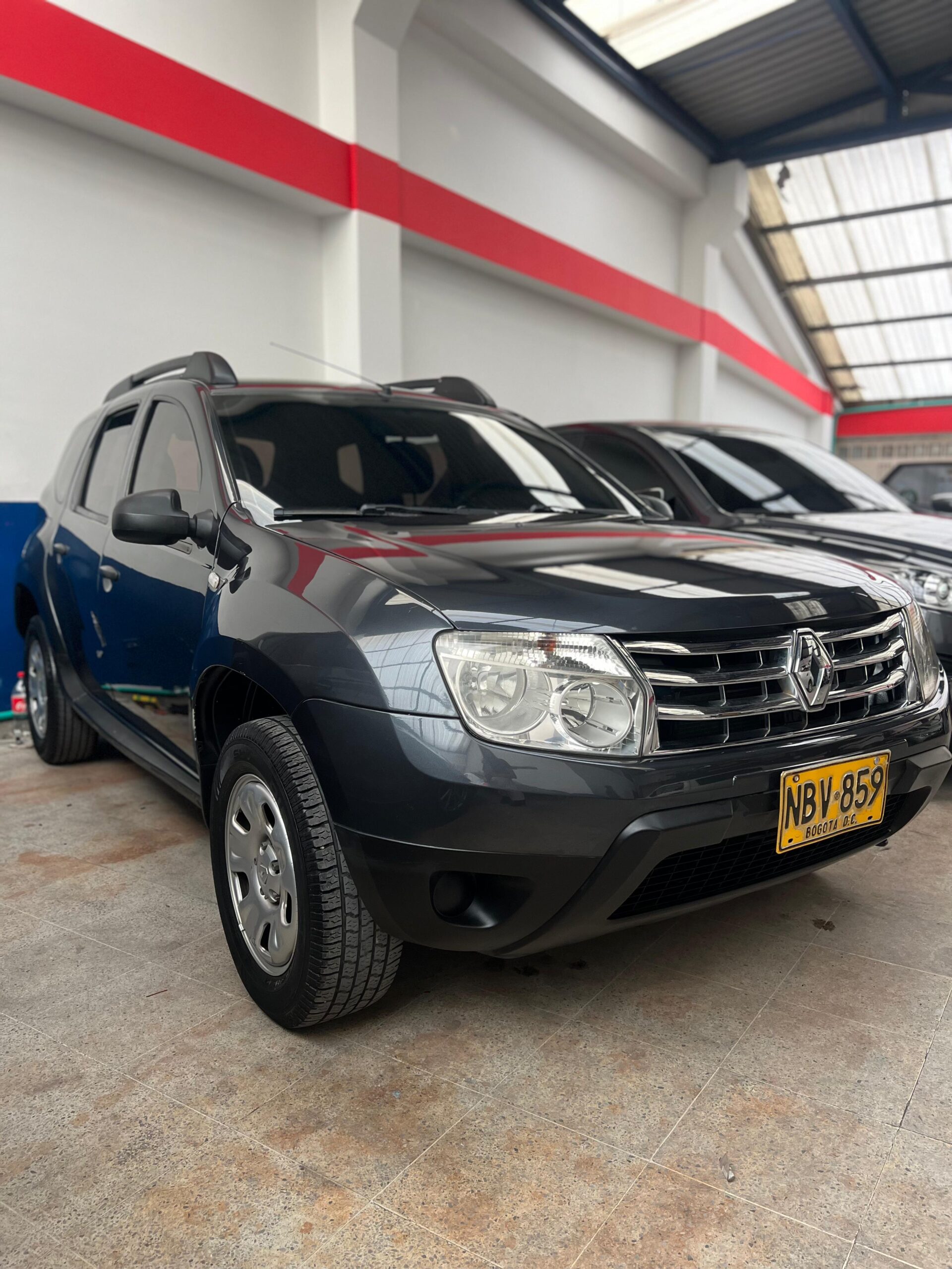 RENAULT DUSTER 4X2