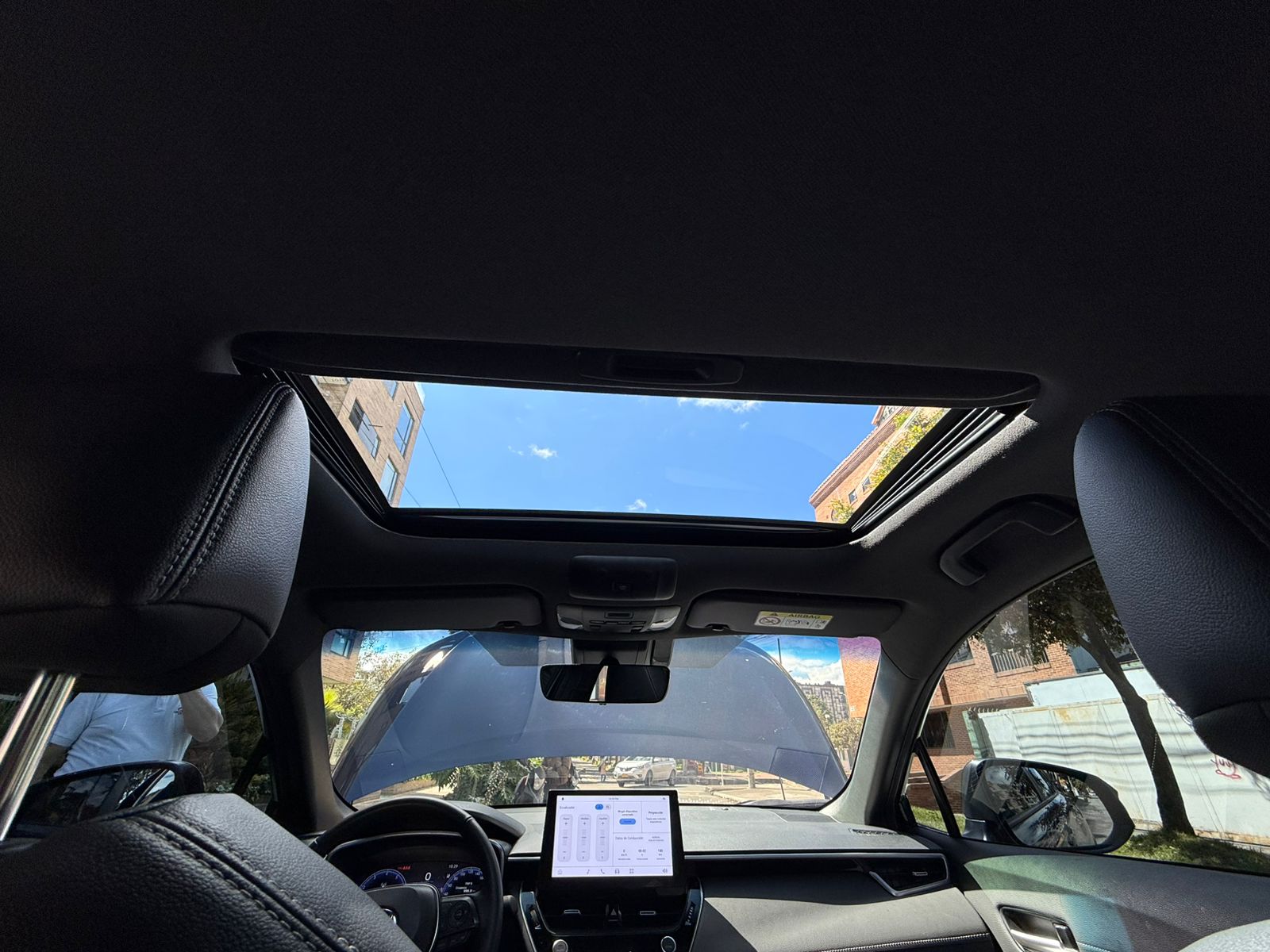 TOYOTA COROLLA CROSS SEG