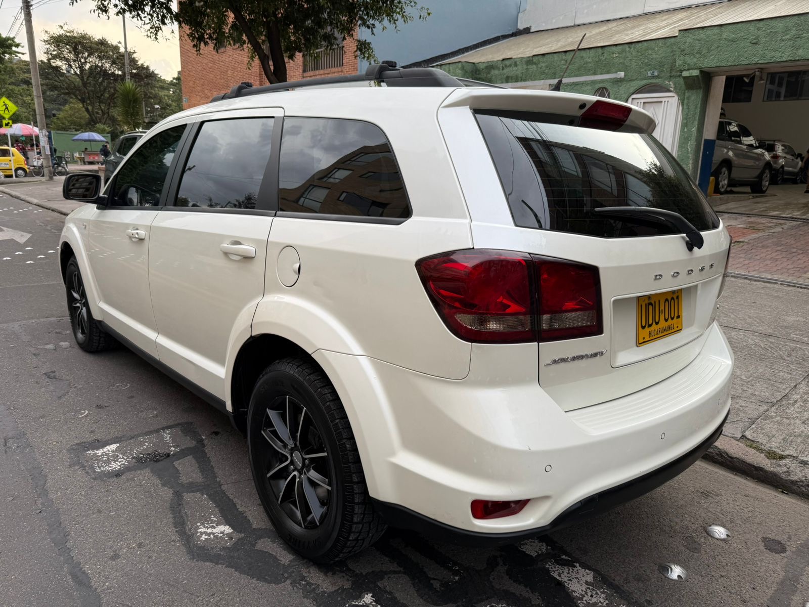 DODGE JOURNEY SXT
