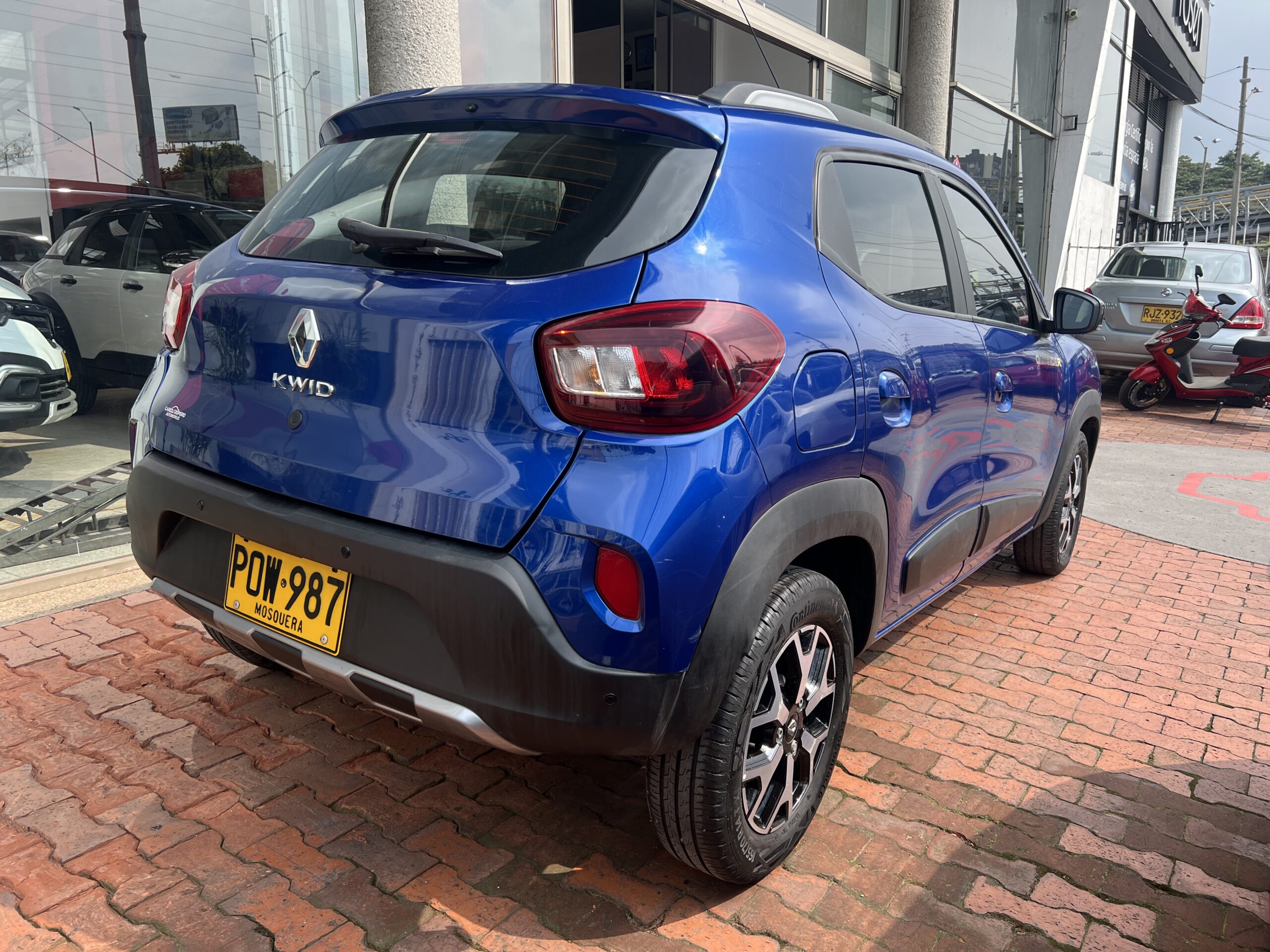 RENAULT KWID OUTSIDER