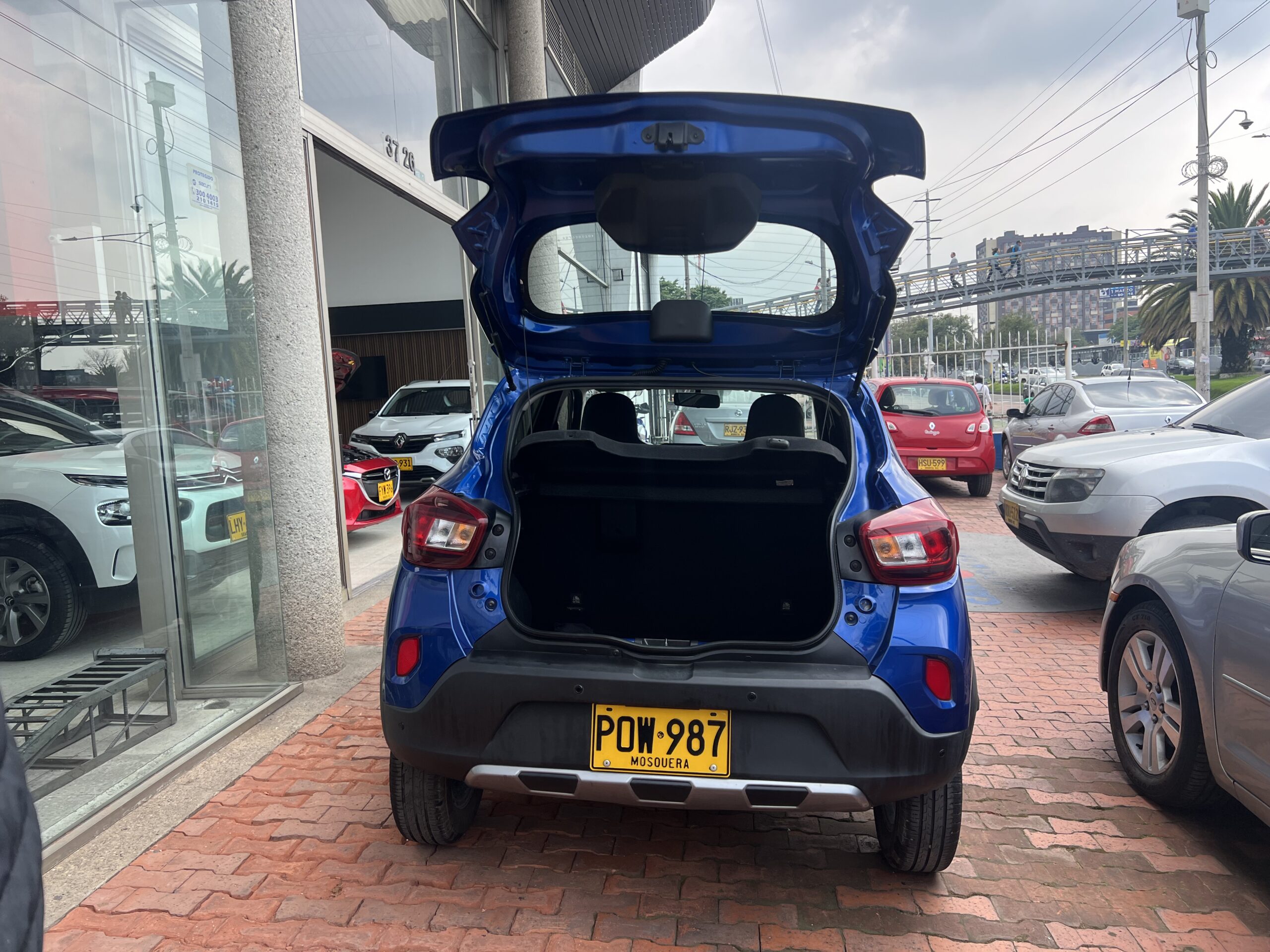 RENAULT KWID OUTSIDER