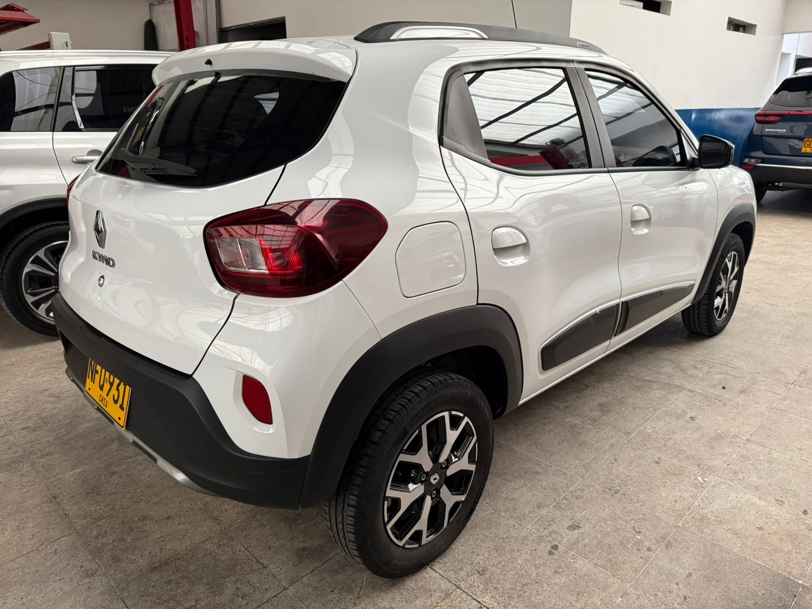 RENAULT KWID OUTSIDER