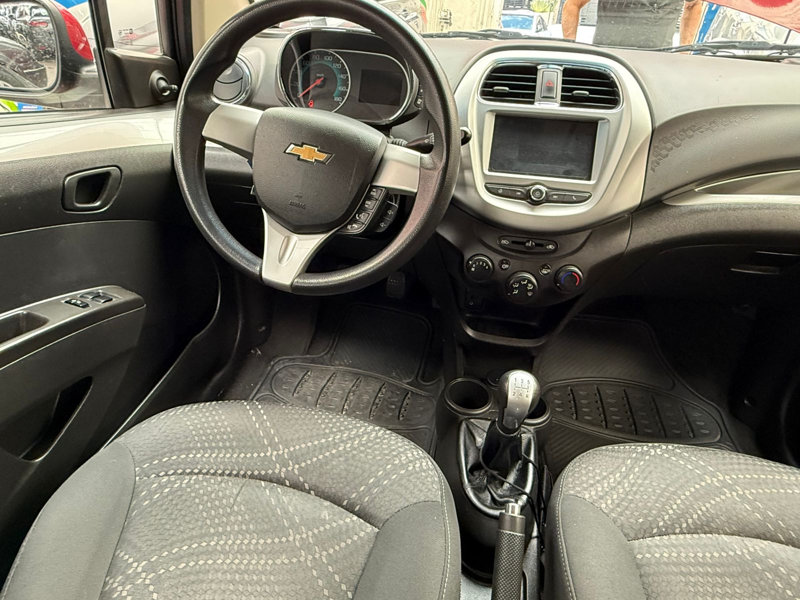 CHEVROLET BEAT LT